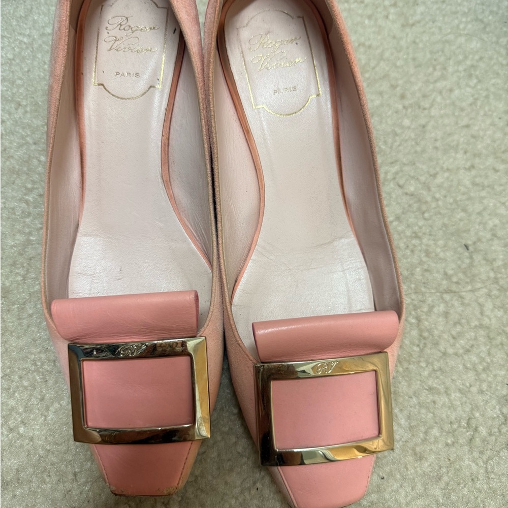 Roger Vivier Pink Heels with Silver Buckle